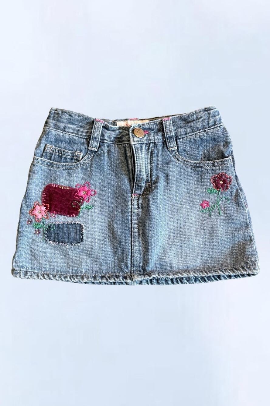 Vintage OshKosh Bgosh Girls Blue Denim Patchwork Embroidered Skort Size 5
